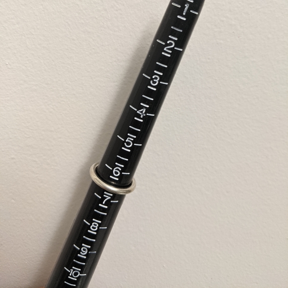 Pandora minimalist stackable silver ring - Picture 3 of 3